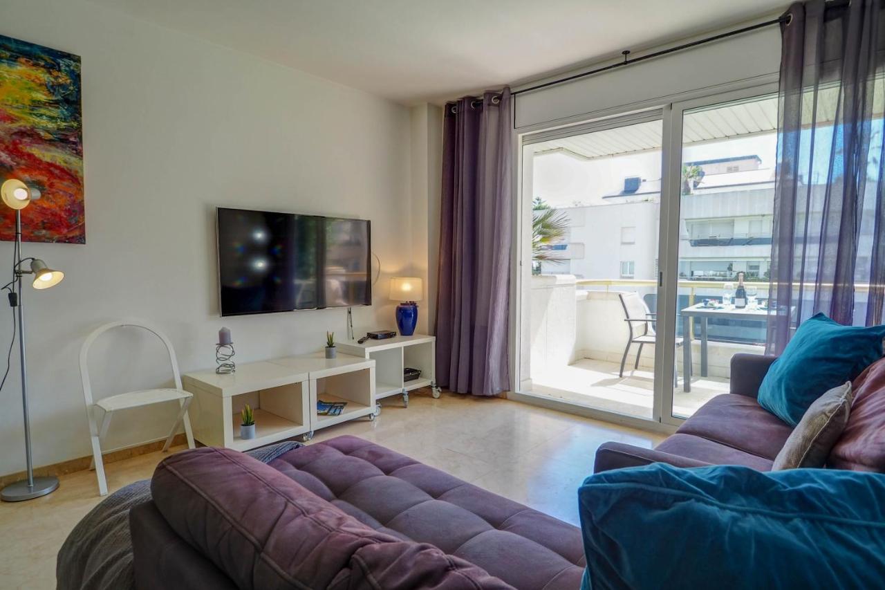 Mediterraneo Seaview Apartment By Hello Homes Sitges Exterior foto